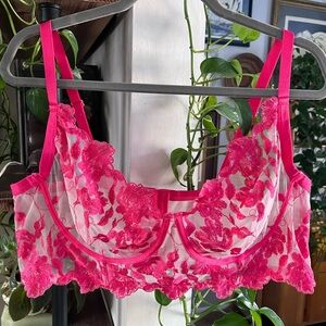 LIKE NEW! Torrid Curve 2X Gorgeous Bra